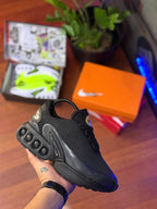 NIKE AIR MAX DN
