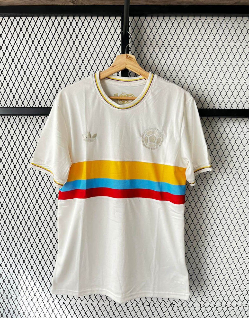 ADIDAS 100 AÑOS | CON BANDERA