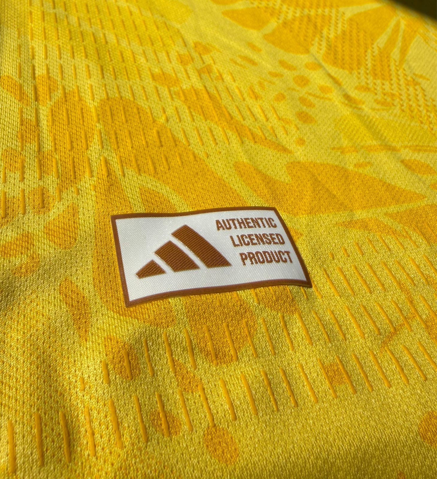 ADIDAS EDIT 2026 CON CAJA | COLOMBIA