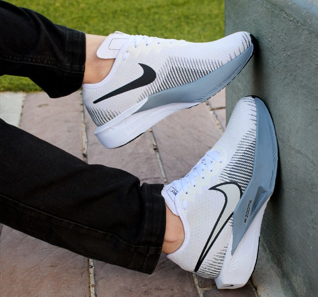 NIKE VAPORFLY 3