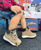 BOTAS CATERPILLAR NIÑOS